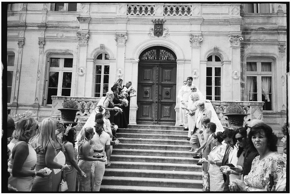 FRANCE WEDDING ON ANALOGUE FILM CHATEAU DE LA VALOUZE 011 FRANCE WEDDING ON ANALOGUE FILM CHATEAU DE LA VALOUZE 011